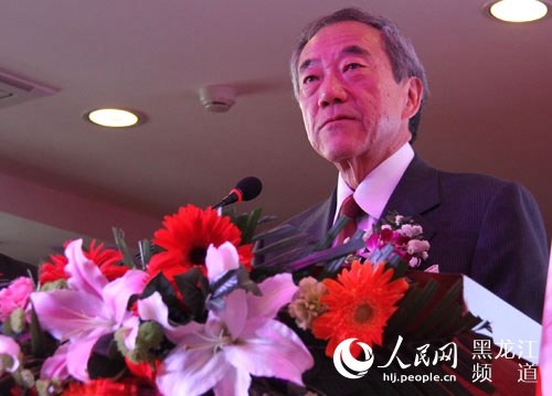王嘉廉中国冰球希望工程10周年庆典在哈尔滨