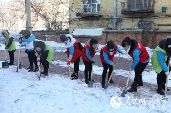 哈尔滨市平房区开展学雷锋志愿服务活动月