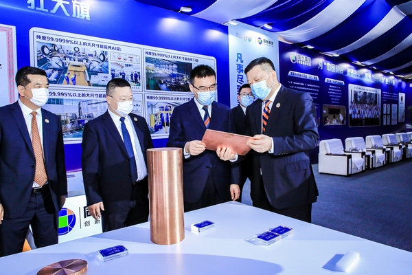 哈尔滨龙江学子创业园暨电子材料产业化项目在哈尔滨新区正式开工