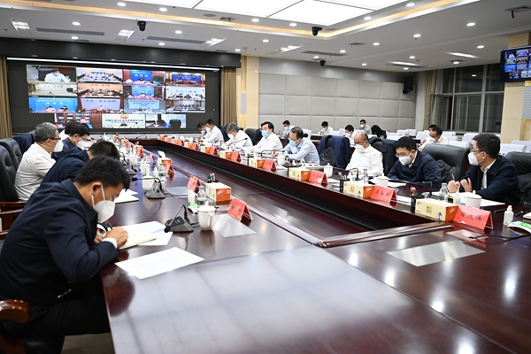 胡昌升主持召开省市县视频调度会议。