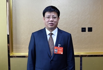 楊公偉代表：推動黑龍江省國家公園創建工作走在前列