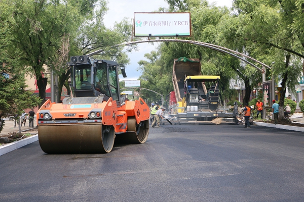 伊春市中心城区道路升级改造。