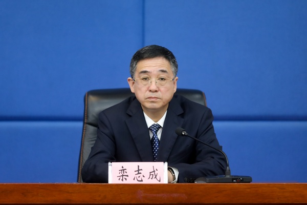 哈尔滨市人民政府副市长栾志成。石启立摄