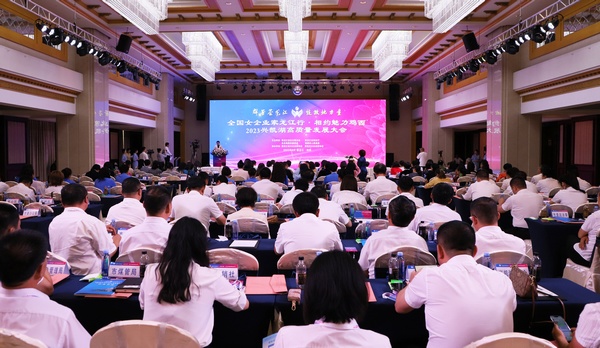 活动现场。周军摄
