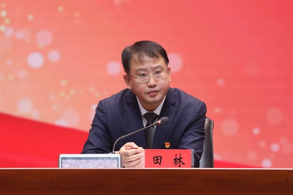 黑龙江省交通运输厅党组成员、副厅长田林。石启立摄