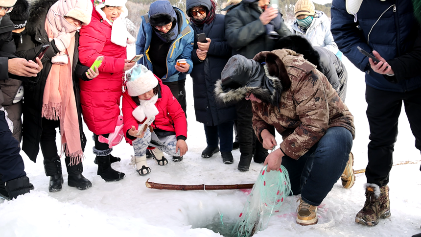 中國·大興安嶺第二屆極地森林冰雪嘉年華——“漠河市第十四屆冬至文化節”啟幕