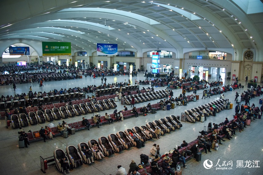 元旦期间哈铁预计发送旅客超130万人次