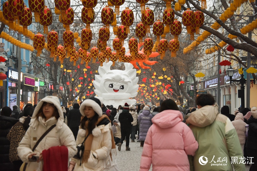 哈尔滨冰雪旅游“火出圈”