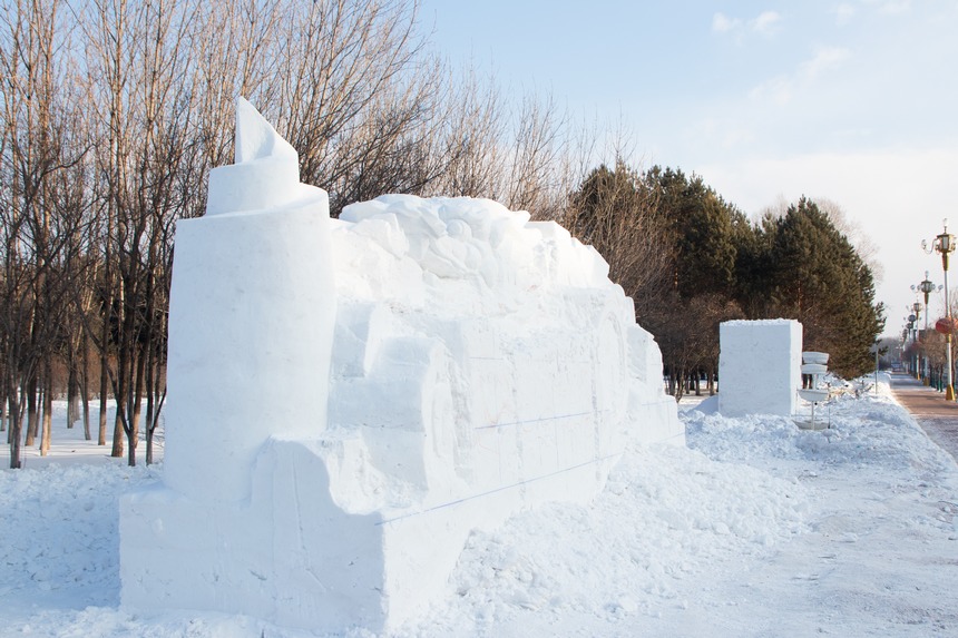 黑河市第六屆“浪漫雪城·童話黑河”小微雪雕創意設計比賽開幕