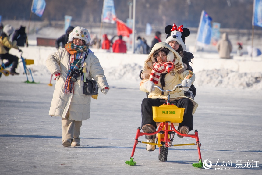 冰天雪地哈爾濱 賞冰樂雪正當時