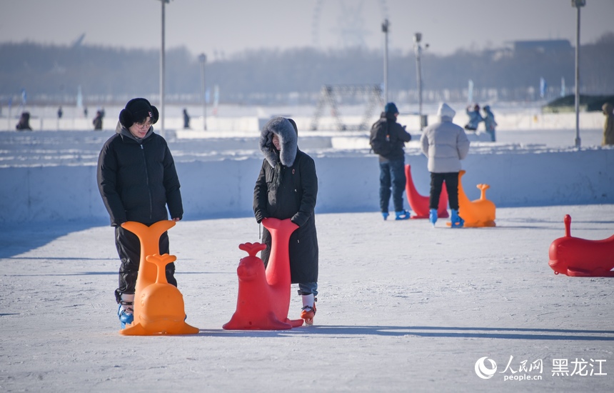 冰天雪地哈爾濱 賞冰樂雪正當時