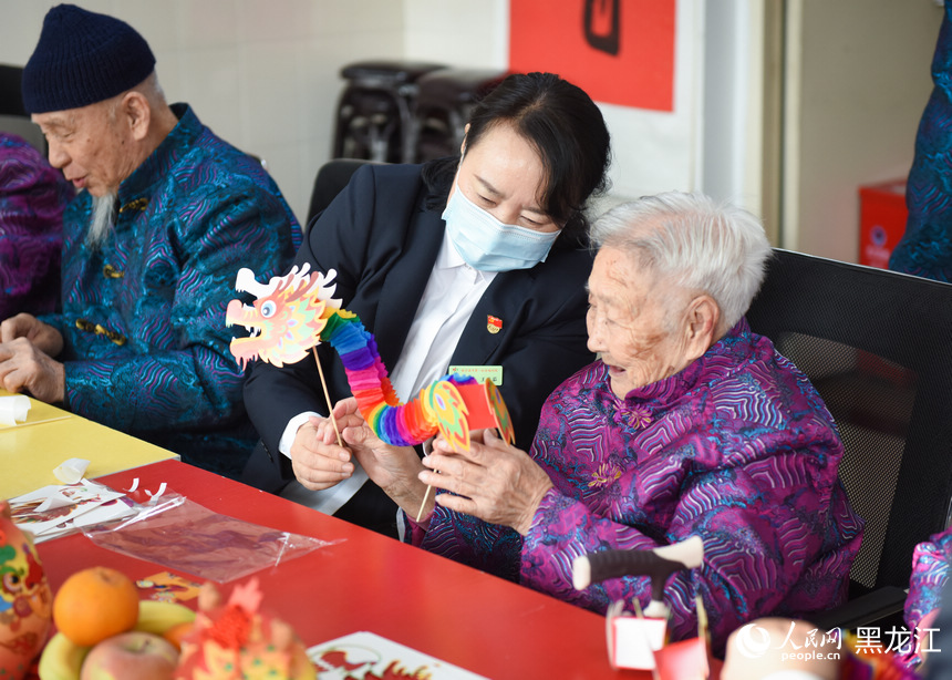 新春走基层丨福利院里的幸福年