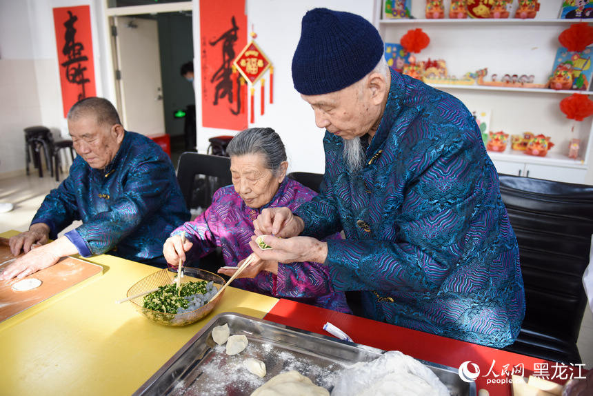 新春走基层丨福利院里的幸福年