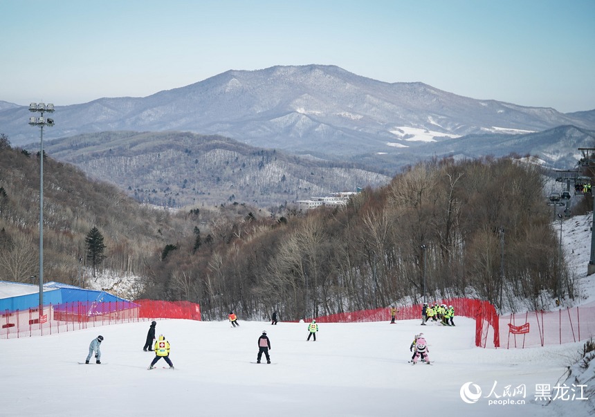 黑龍江亞布力：滑雪運動“熱起來”