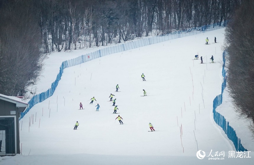 黑龍江亞布力：滑雪運動“熱起來”