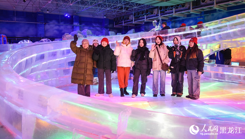 打卡新景點！“爾濱”冰雪藝術四季綻放