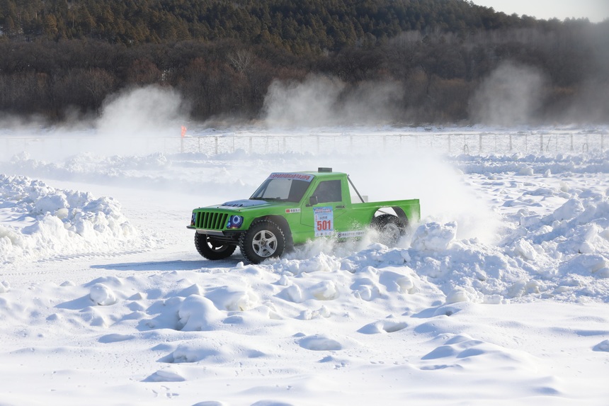 第十九屆中國·漠河國際冰雪汽車越野賽開賽