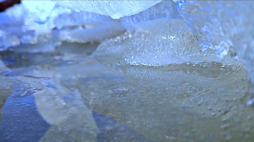 興凱湖冰雪初融美如畫