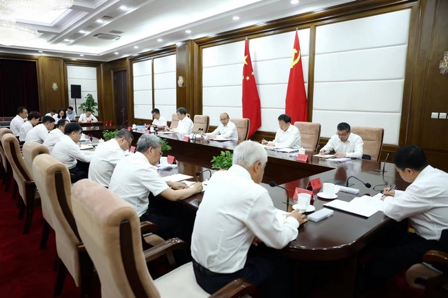黑龙江省委党的建设工作领导小组召开会议