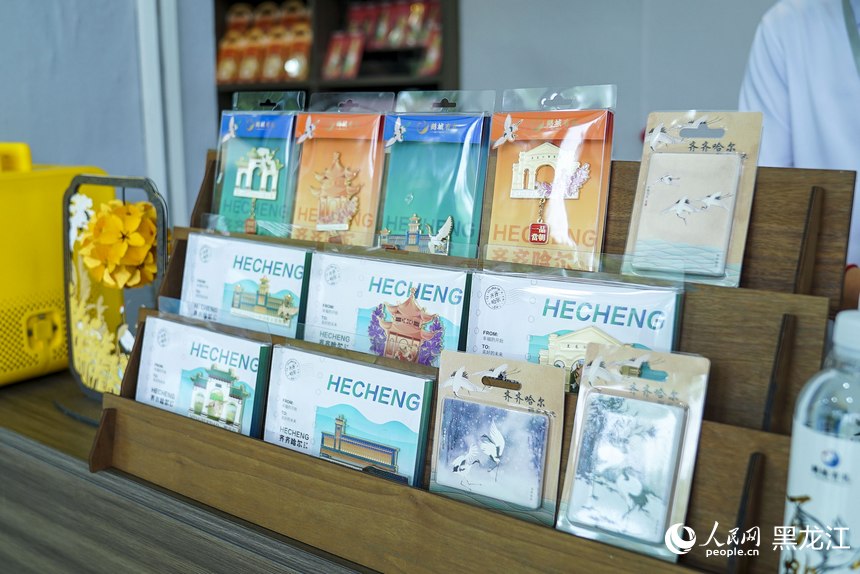 “鹤城”有约丨文创产品增添文旅消费新活力