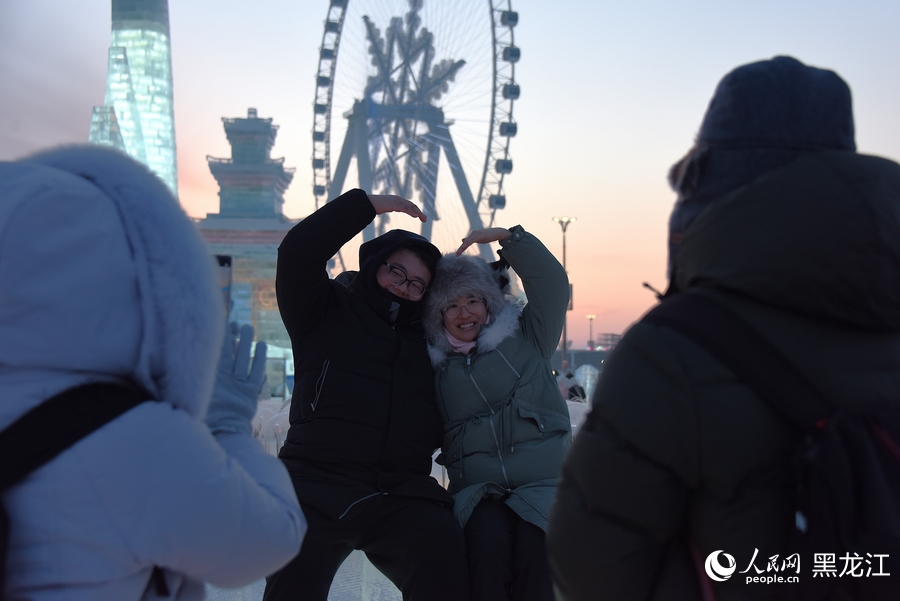 來冰雪大世界共赴一場“冰雪之約”