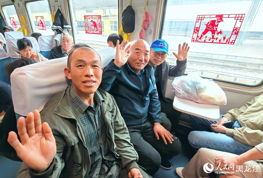 農機講堂搬上車 黑龍江“插秧專列”再出發