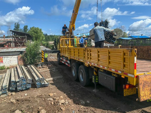 宾县：修好“民生路” 铺就乡村振兴幸福道