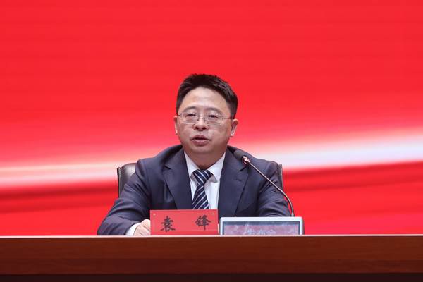 黑龍江省發展和改革委員會黨組書記、主任袁鋒。石啟立攝