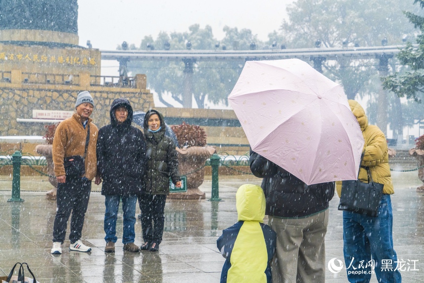 哈尔滨：深秋迎降雪