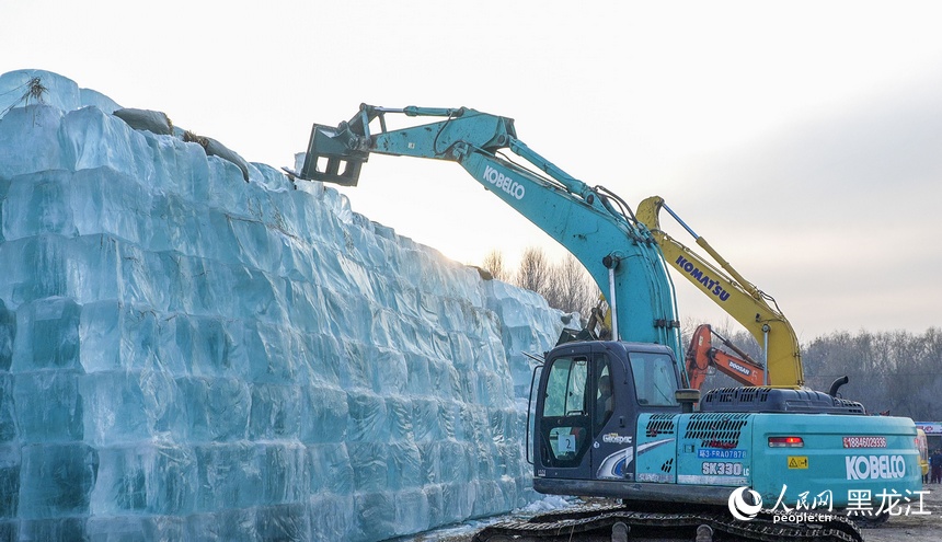 第二十七届哈尔滨冰雪大世界即将开工 20万立方米存冰正式启用
