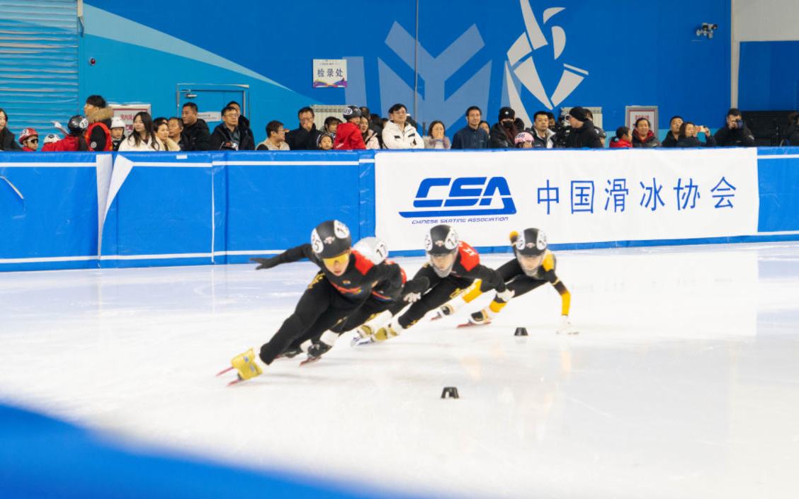 冰轮之星，滑起来！