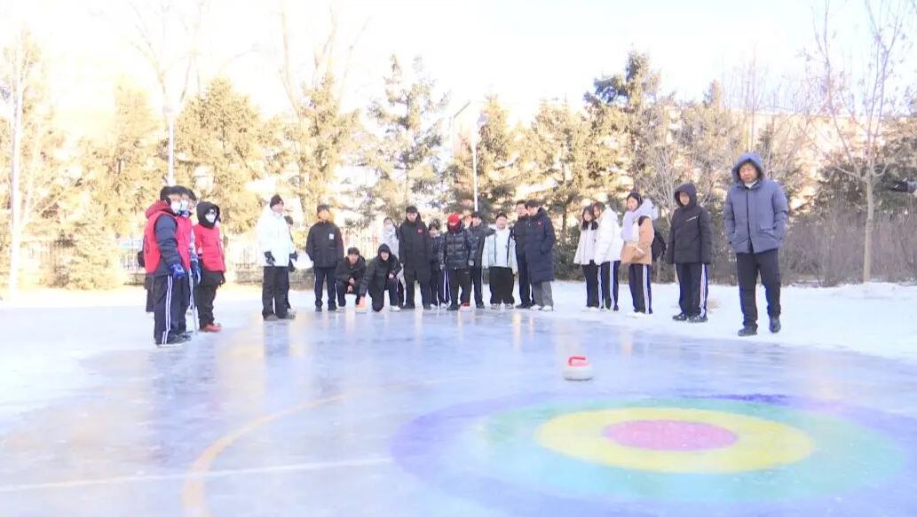 尚志舉辦“奔跑吧·少年”中小學生冰雪運動會