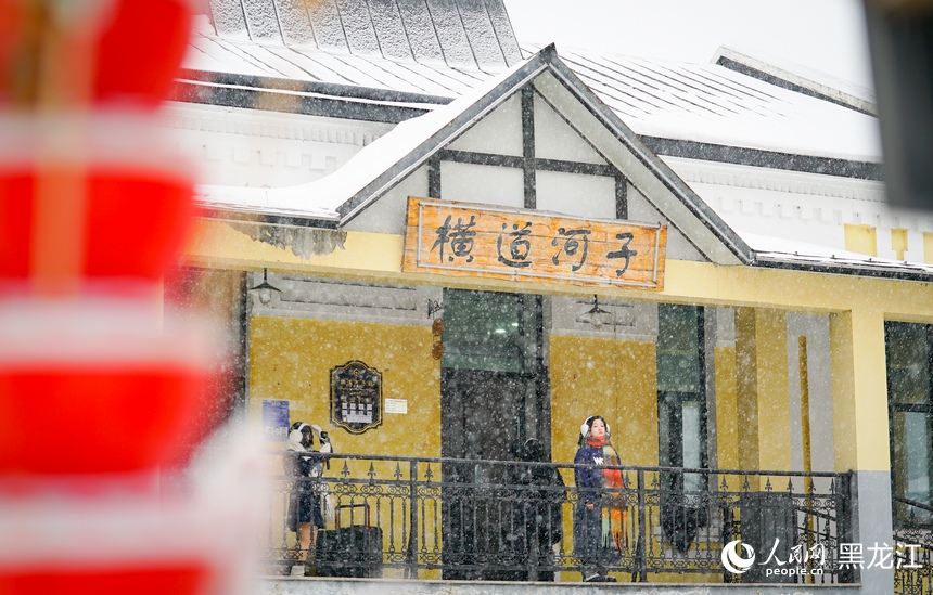 雪落木刻楞：横道河子的冬日定格