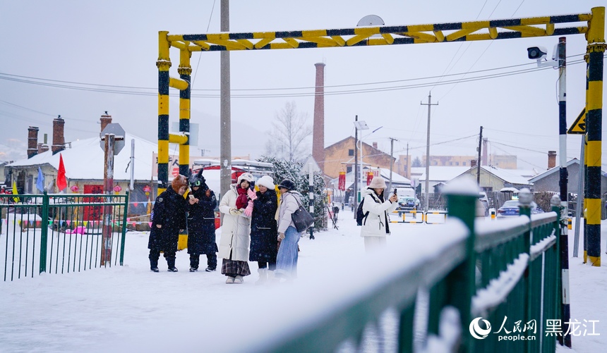 雪落木刻楞：横道河子的冬日定格