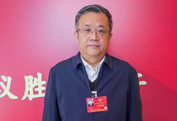 黑龙江省政协委员付强：加快推进国资国企“云算力中心”建设