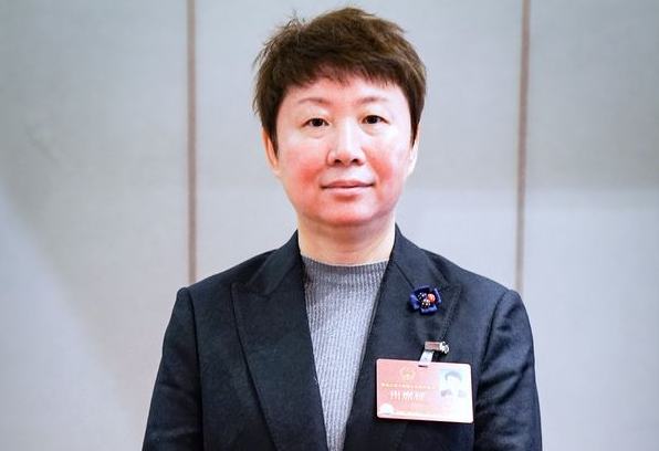 黑龙江省人大代表王海荣：建立“就近优先”绿电交易机制 推动新能源富余电量本地消纳