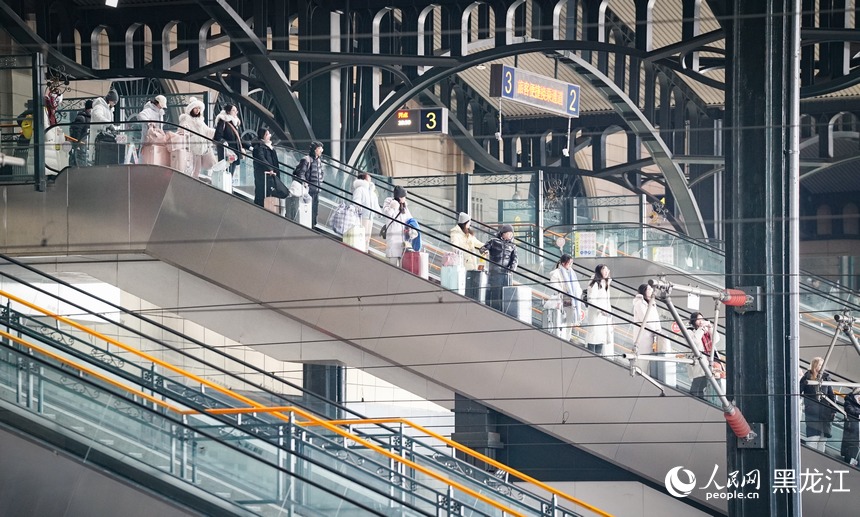 2026年春运正式启动 哈铁预计发送旅客1200万人次