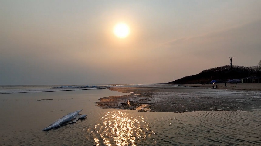 兴凯湖呈现静谧“文开湖”景观