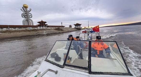 “中國淡水魚都”撫遠市全線開漁