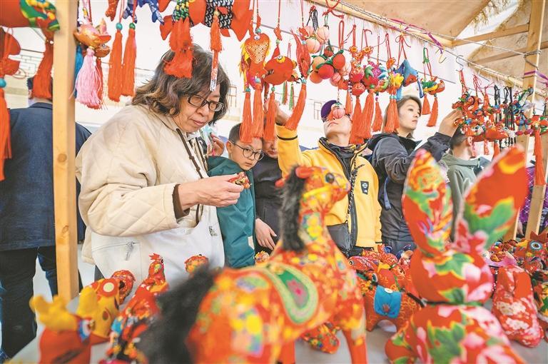 哈尔滨市“博物馆季”活动现场。黑龙江日报记者 张春雷摄