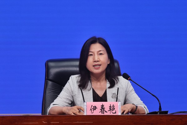 鸡西市妇联主席伊春艳。张澍摄