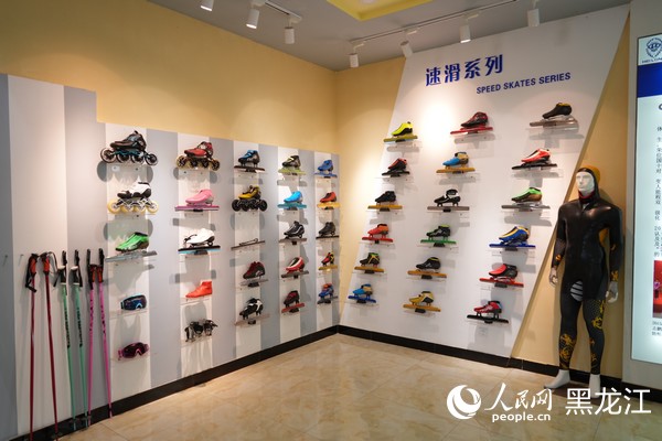 精准服务赋能企业发展黑龙冰刀擦亮齐齐哈尔市冰雪装备名片(图1)