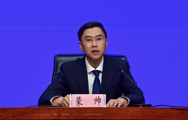 黑龍江省司法廳副廳長、新聞發言人蒙帥。紀勇攝